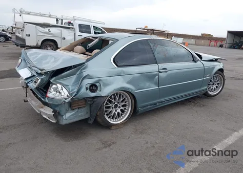 2002 BMW 325Ci из США, поврежденный, VIN WBABN33402JW52685